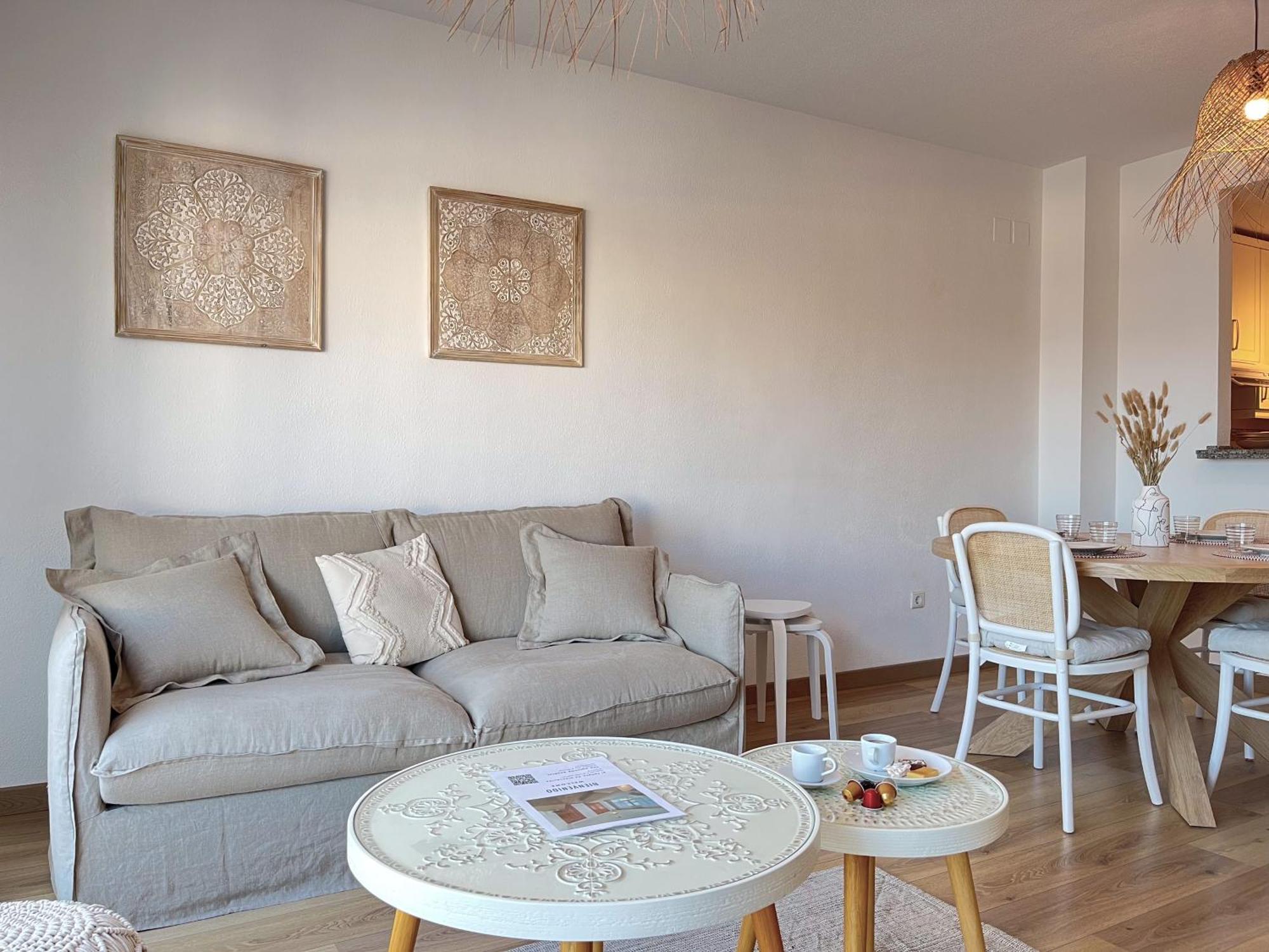 Appartement Spacieux Avec Terrasse Et Piscine Бенальмадена Экстерьер фото